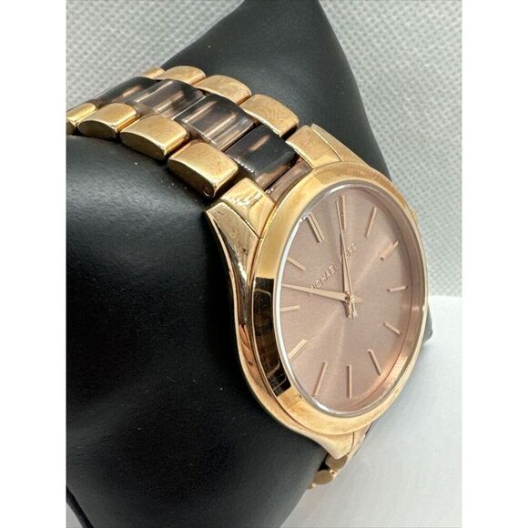 Michael Kors Slim Runway MK4301 Women's Analog Rose Dial Quartz Watch JNA654 - Picture 3 of 11